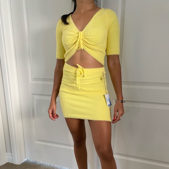 Majorelle Bobby Ruched Sweater Set in Light Yellow - Picture 5 of 5